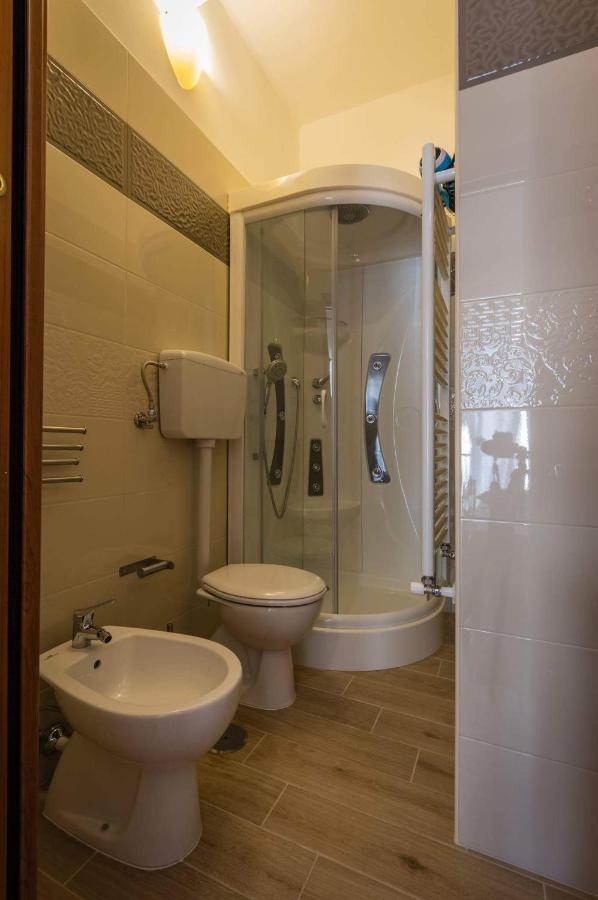 Triple Room Private Bathroom