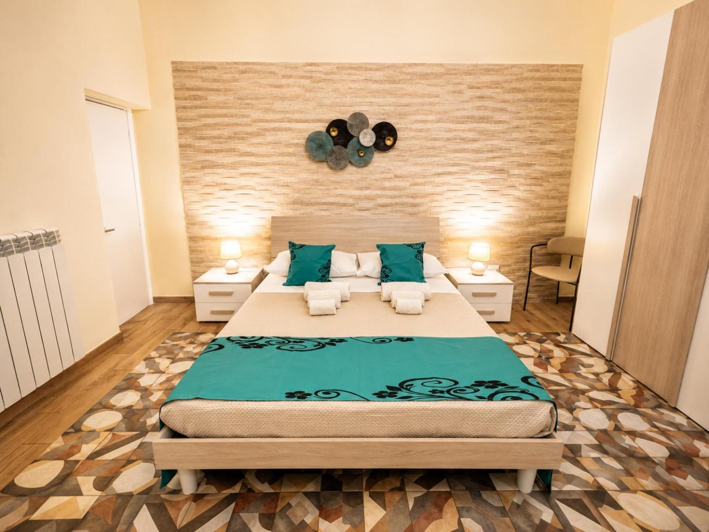 Double Room Private Bathroom