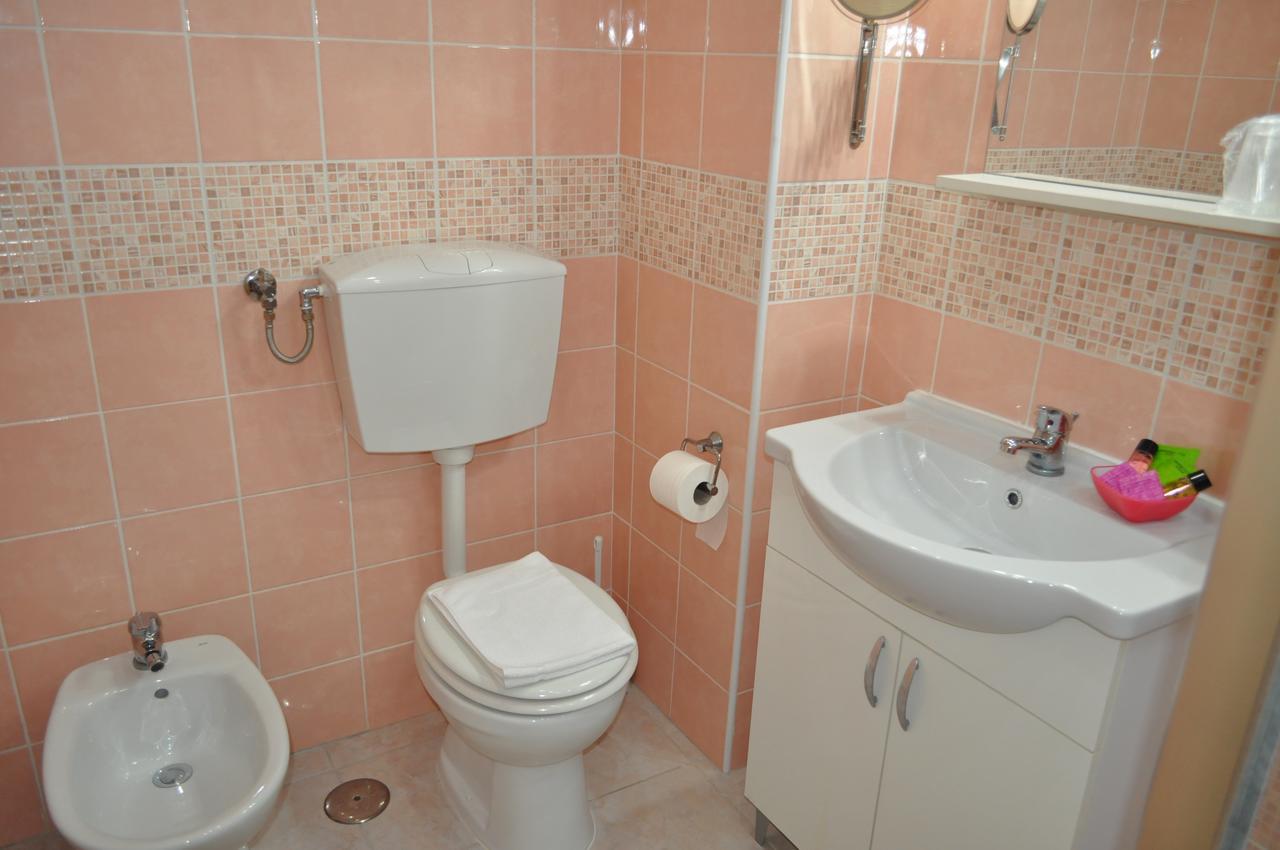 Triple Room Private Bathroom