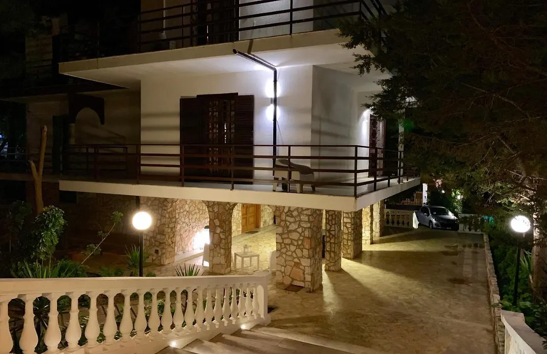 Charme Rooms-1