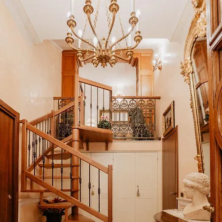 Villa Luigi XVI-2