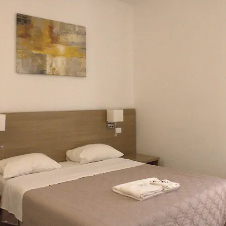 Musa B&B-3
